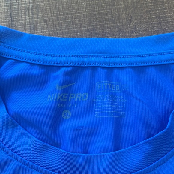 Nike pro dri fit tee - Picture 2 of 6